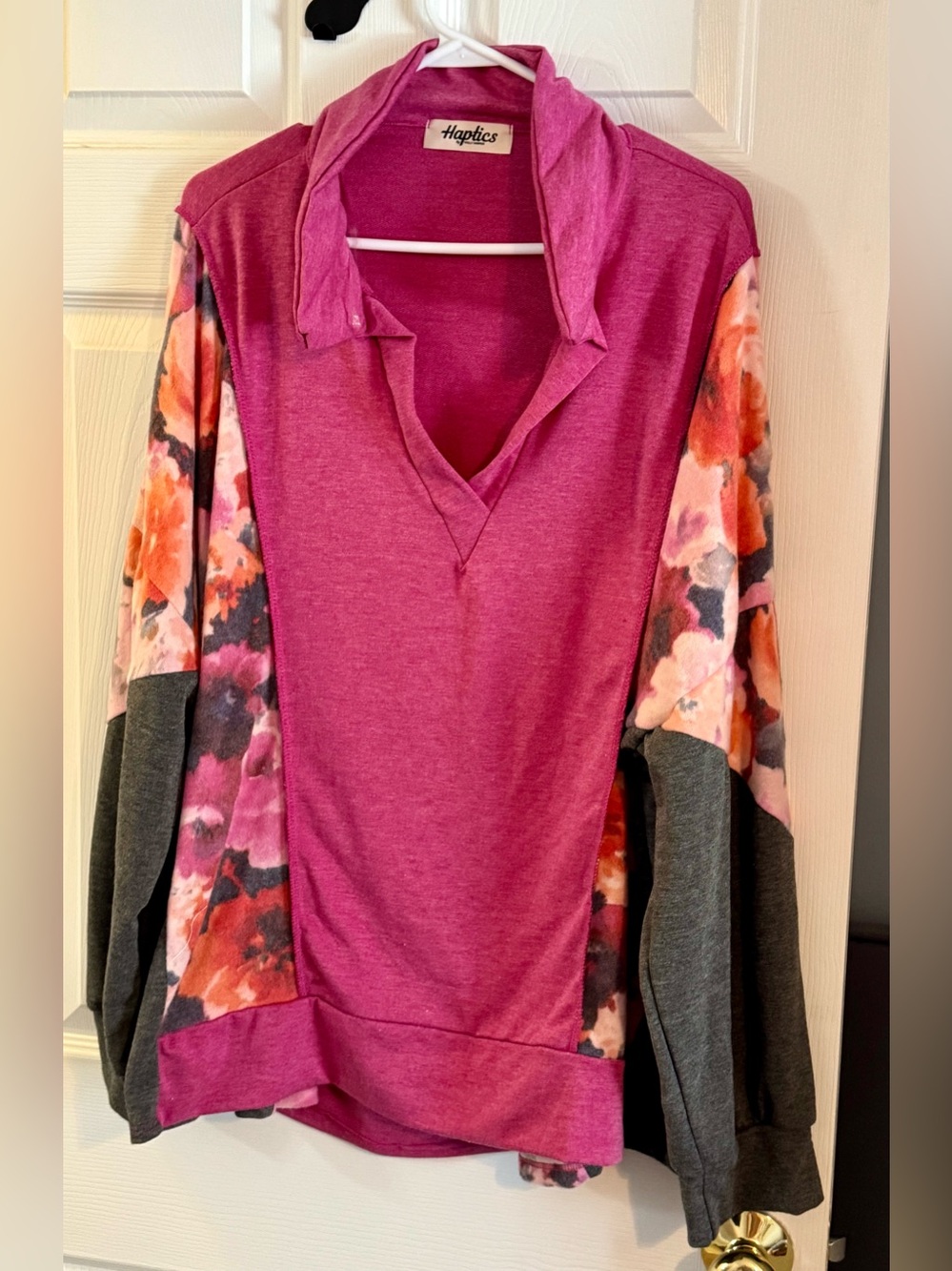 Haptics Women's Magenta Collared V-Neck Pullover with Gray and Floral Sleeves
